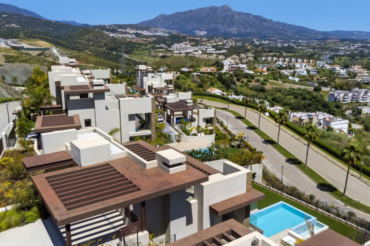Villa Be Lagom - Modern Luxury Villa with Sea Views in Benahavis