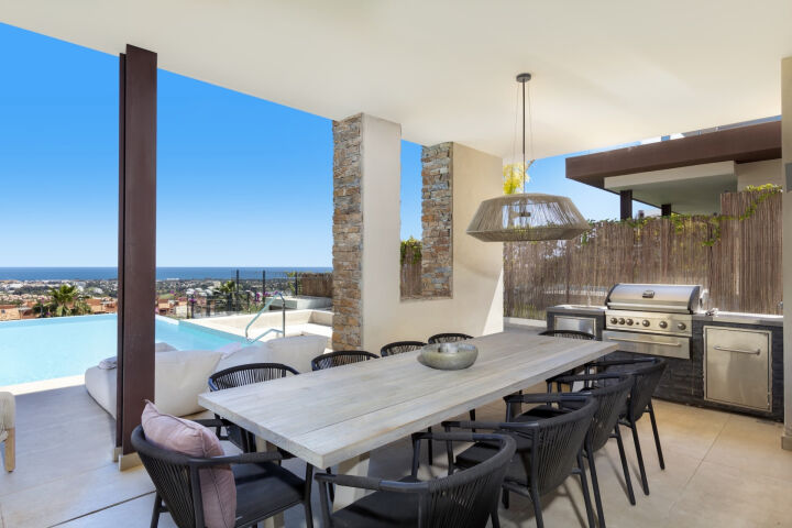 Villa Be Lagom - Modern Luxury Villa with Sea Views in Benahavis