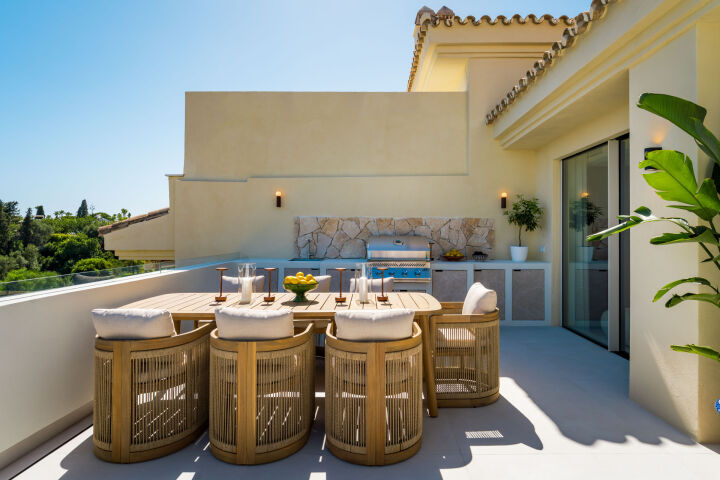 Alba Residence - Renovated Penthouse in Sierra Blanca with Panoramic Sea Views
