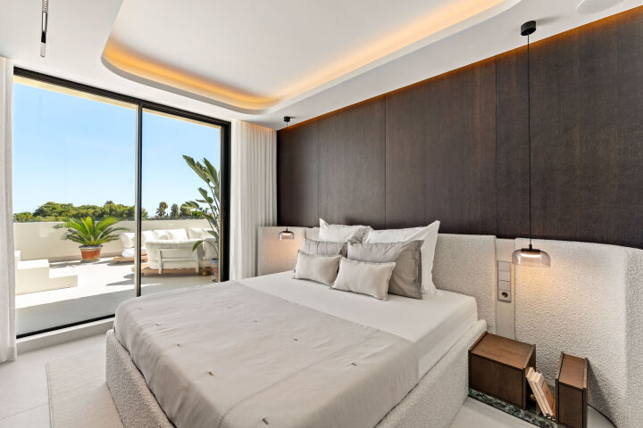 Alba Residence - Renovated Penthouse in Sierra Blanca with Panoramic Sea Views