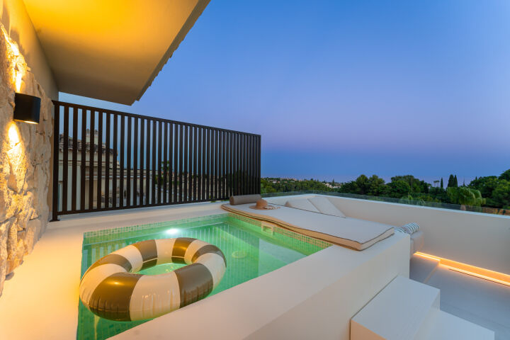 Alba Residence - Renovated Penthouse in Sierra Blanca with Panoramic Sea Views