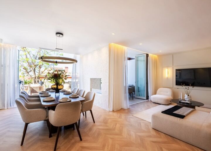 Casa Marisal - Stylish Townhouse with Sea Views in Marbella’s Golden Mile