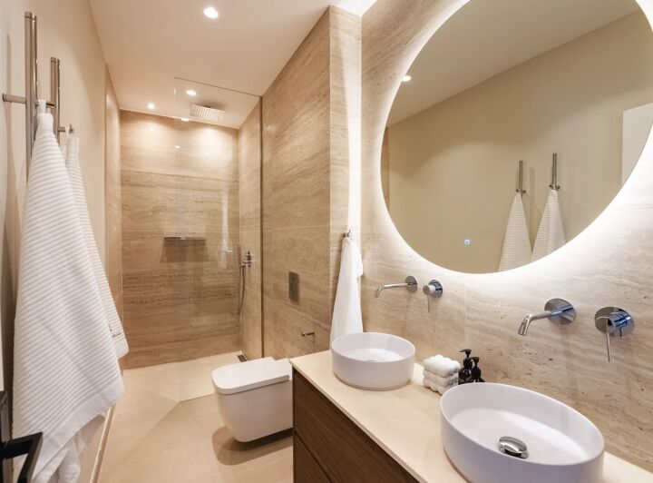 Casa Marisal - Stylish Townhouse with Sea Views in Marbella’s Golden Mile