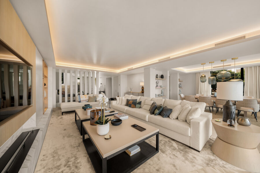 Casa Palmeras - Exceptional Property in El Paraiso