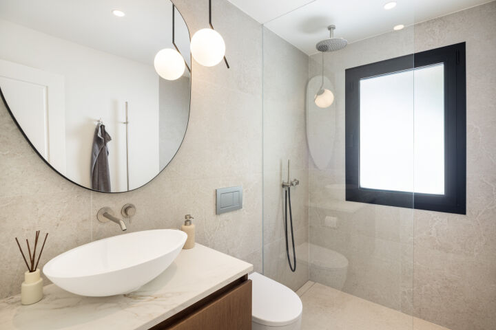 Villa Aria - Contemporary Beachside Villa in San Pedro de Alcantara