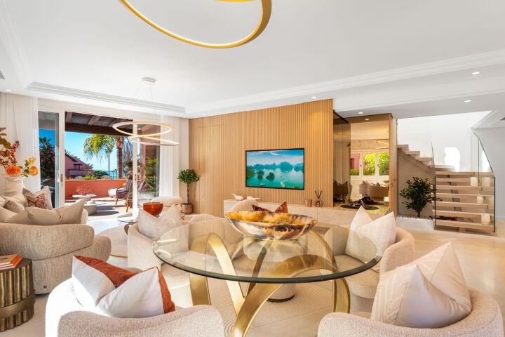 Penthouse Torre Bermeja - Seafront Duplex Penthouse in Estepona's New Golden Mile