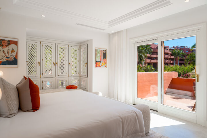 Penthouse Torre Bermeja - Seafront Duplex Penthouse in Estepona's New Golden Mile