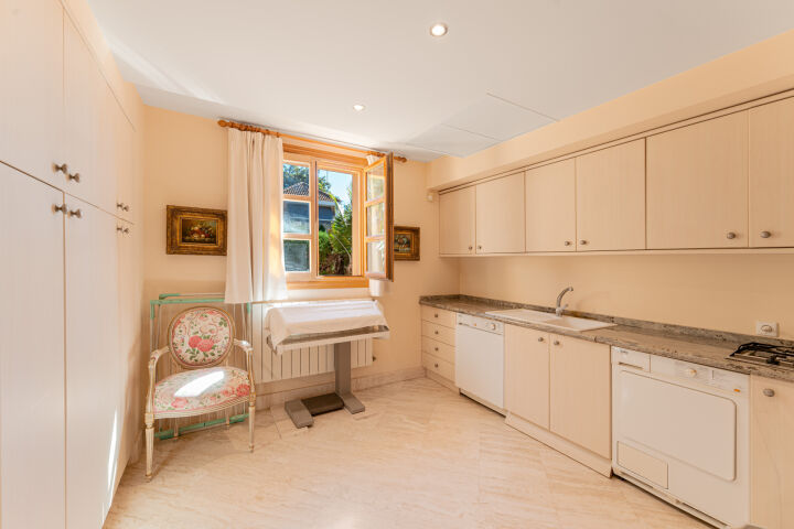 Villa Adele - Mediterranean Haven in Nueva Andalucía