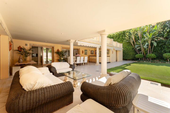Villa Adele - Mediterranean Haven in Nueva Andalucía