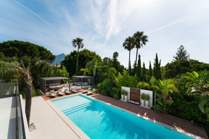 Villa Pacific - A Private Luxury Retreat in Las Brisas, Nueva Andalucia
