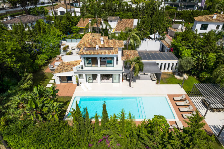 Villa Pacific - A Private Luxury Retreat in Las Brisas, Nueva Andalucia