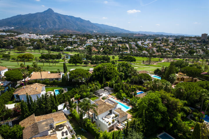 Villa Pacific - A Private Luxury Retreat in Las Brisas, Nueva Andalucia