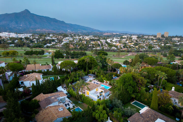 Villa Pacific - A Private Luxury Retreat in Las Brisas, Nueva Andalucia