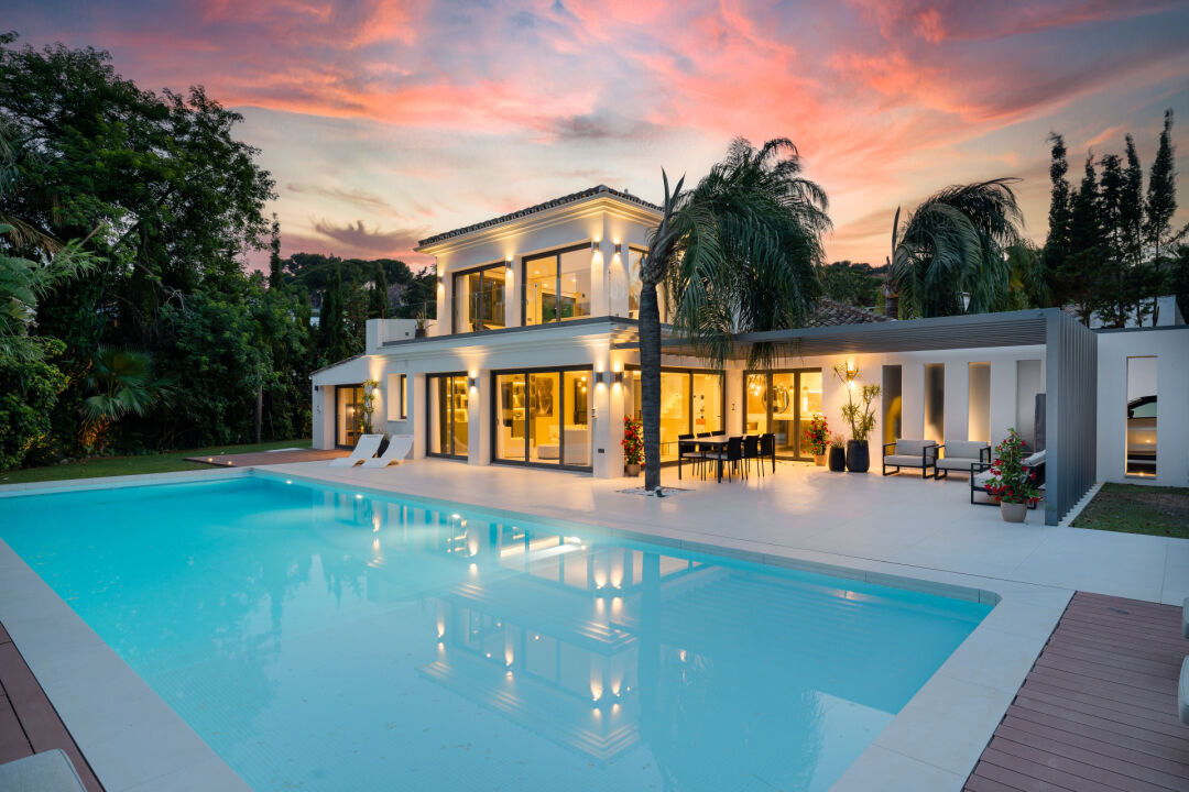 Villa Pacific - A Private Luxury Retreat in Las Brisas, Nueva Andalucia