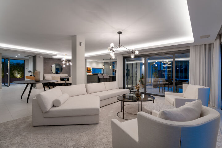 Villa Pacific - A Private Luxury Retreat in Las Brisas, Nueva Andalucia