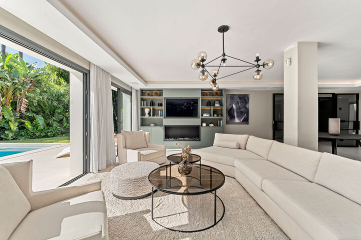 Villa Pacific - A Private Luxury Retreat in Las Brisas, Nueva Andalucia