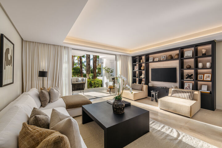 Apartment Aura 7 - Luxury Living in Marbella’s Iconic Puente Romano
