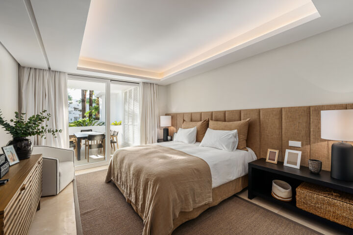 Apartment Aura 7 - Luxury Living in Marbella’s Iconic Puente Romano