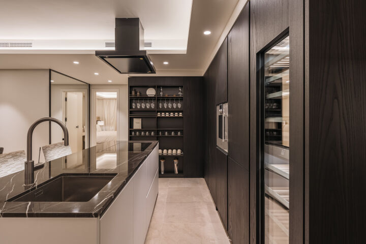 Apartment Aura 7 - Luxury Living in Marbella’s Iconic Puente Romano