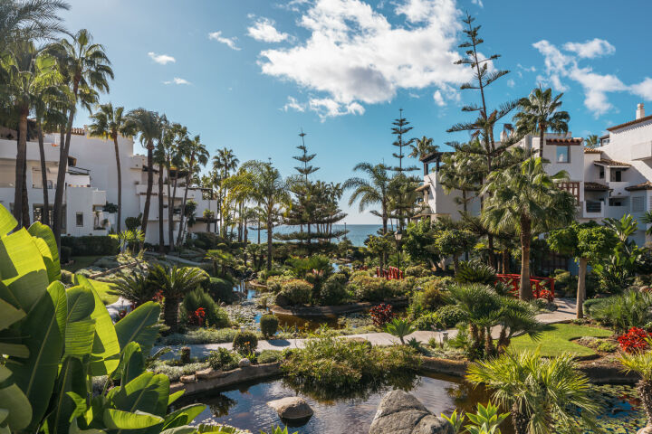 Apartment Aura 7 - Luxury Living in Marbella’s Iconic Puente Romano