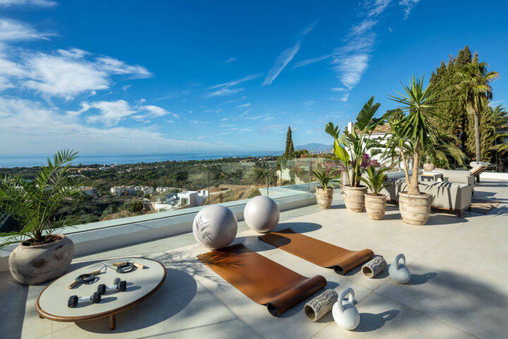 Villa Ember - A Turnkey Residence in Marbella East