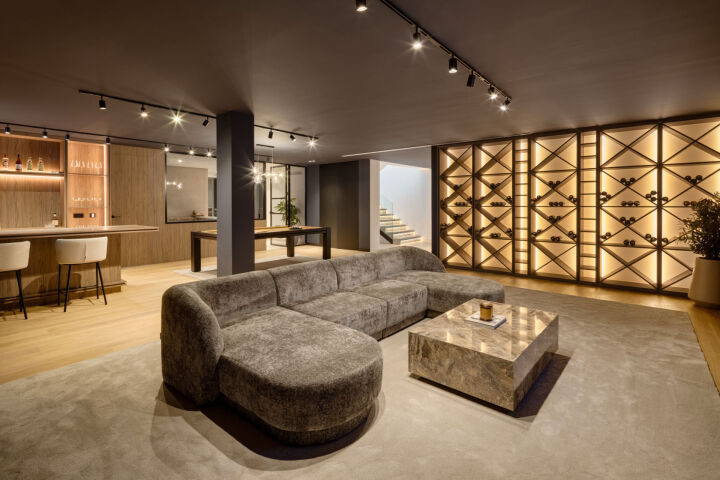 Villa Ember - A Turnkey Residence in Marbella East