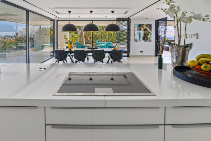 Villa Flamingo - Contemporary Golfside Villa in Los Flamingos, Benahavis