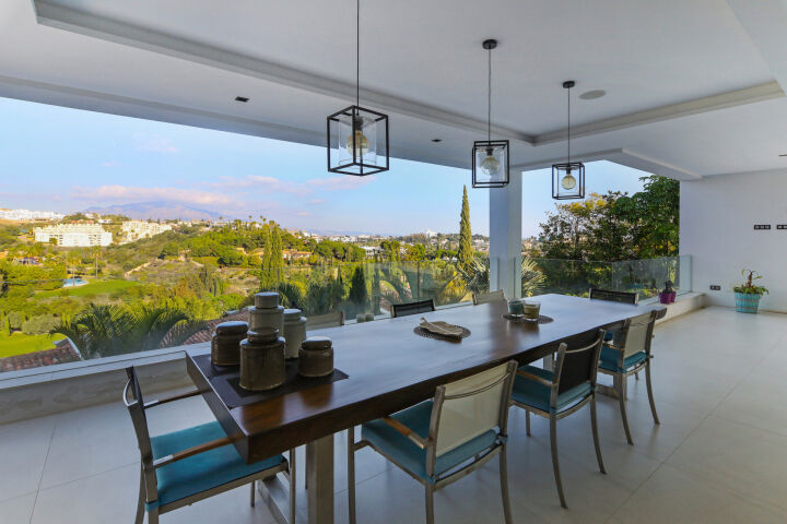 Villa Flamingo - Contemporary Golfside Villa in Los Flamingos, Benahavis