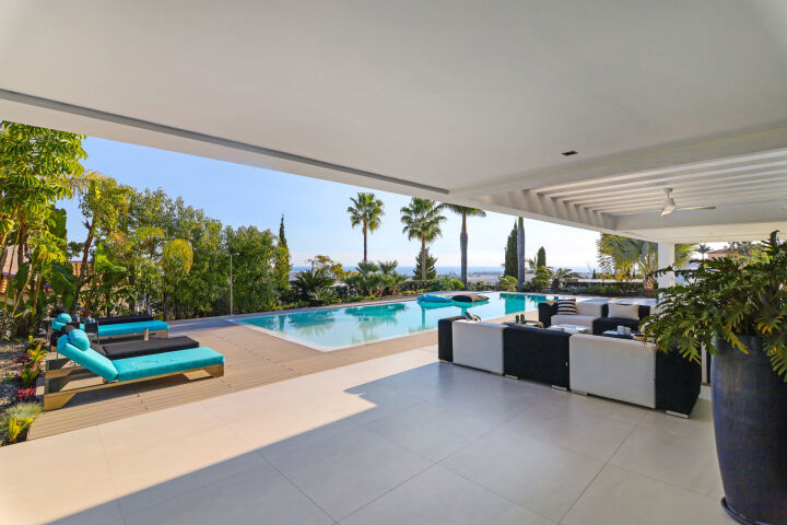Villa Flamingo - Contemporary Golfside Villa in Los Flamingos, Benahavis