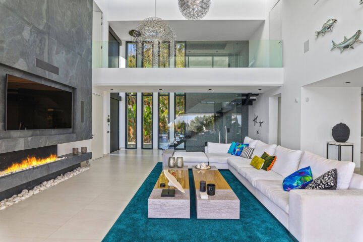 Villa Flamingo - Contemporary Golfside Villa in Los Flamingos, Benahavis