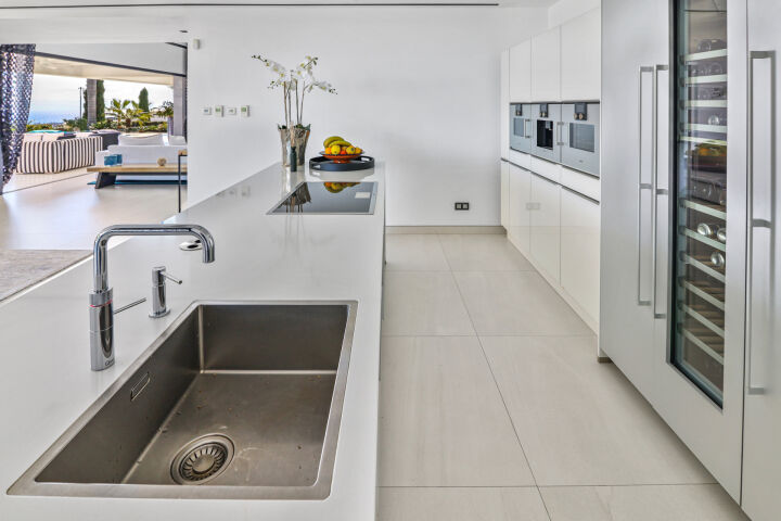Villa Flamingo - Contemporary Golfside Villa in Los Flamingos, Benahavis