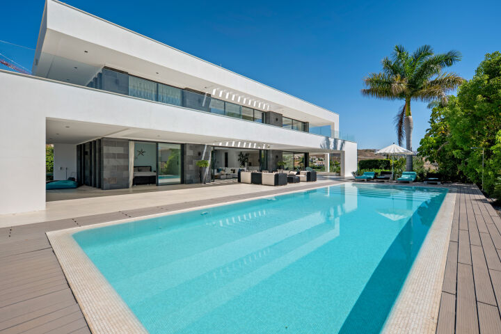 Villa Flamingo - Contemporary Golfside Villa in Los Flamingos, Benahavis