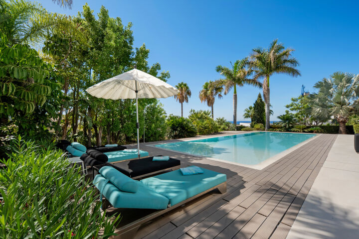 Villa Flamingo - Contemporary Golfside Villa in Los Flamingos, Benahavis