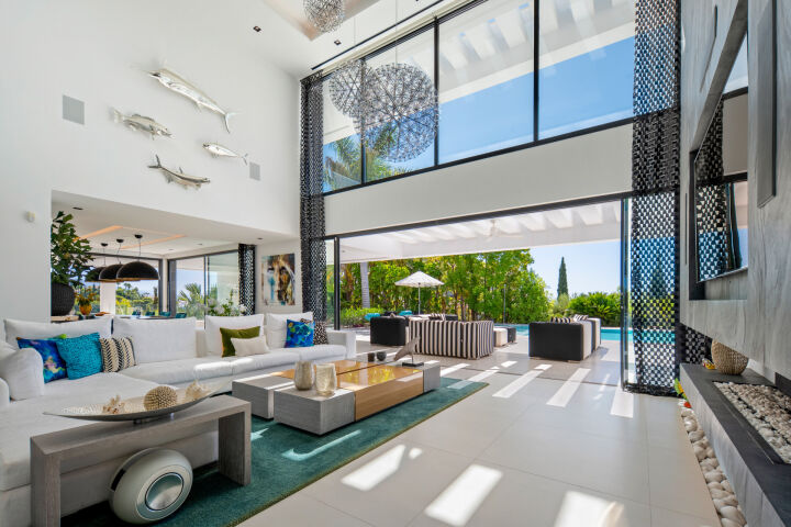 Villa Flamingo - Contemporary Golfside Villa in Los Flamingos, Benahavis