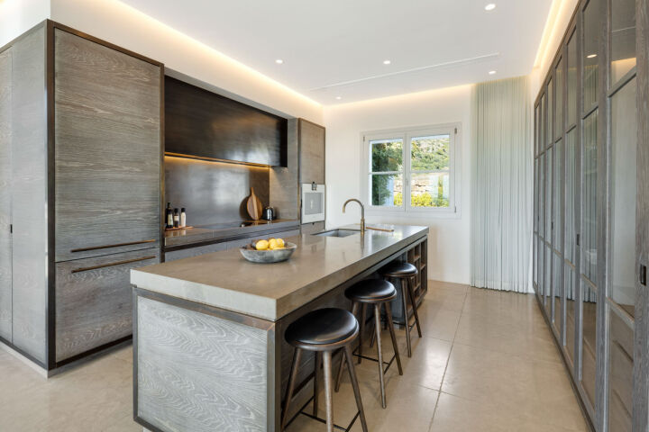 Villa Marbella - A Grand Villa Framed by Panoramic Views