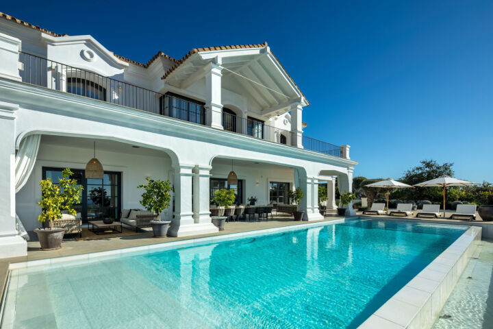 Villa Marbella - A Grand Villa Framed by Panoramic Views