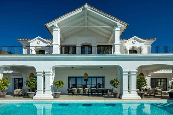 Villa Marbella - A Grand Villa Framed by Panoramic Views
