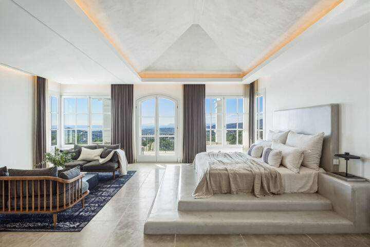 Villa Marbella - A Grand Villa Framed by Panoramic Views