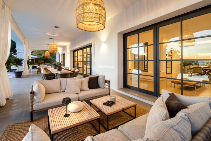 Villa Marbella - A Grand Villa Framed by Panoramic Views