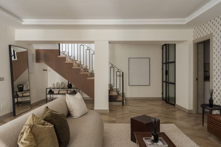 Villa Elara - Sophisticated Renovated Villa in the Heart of Nueva Andalucía