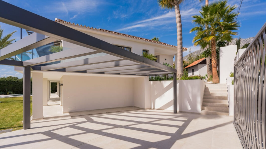 Villa African View - Contemporary Villa with Sea Views in Nagüeles, Golden Mile