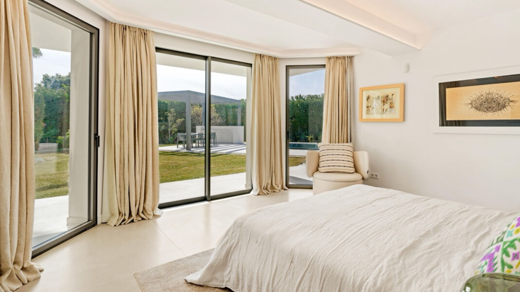 Villa African View - Contemporary Villa with Sea Views in Nagüeles, Golden Mile