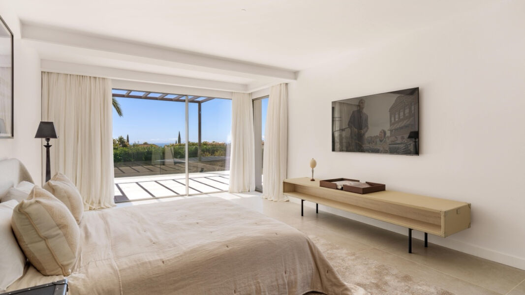Villa African View - Contemporary Villa with Sea Views in Nagüeles, Golden Mile