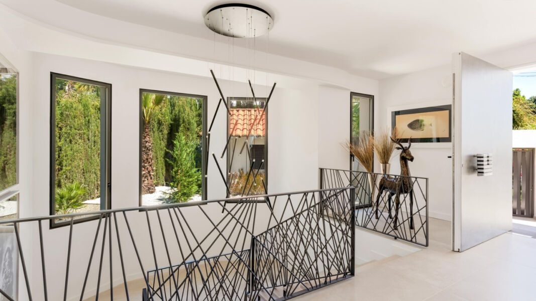Villa African View - Contemporary Villa with Sea Views in Nagüeles, Golden Mile