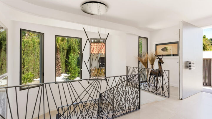 Villa African View - Contemporary Villa with Sea Views in Nagüeles, Golden Mile