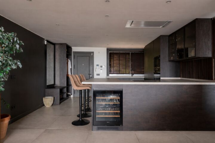 Magna 188 - Newly Renovated Frontline Golf Apartment in Magna Marbella