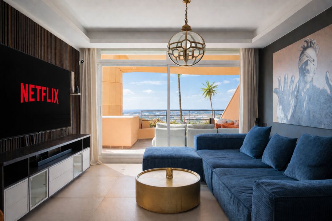 Magna 188 - Newly Renovated Frontline Golf Apartment in Magna Marbella