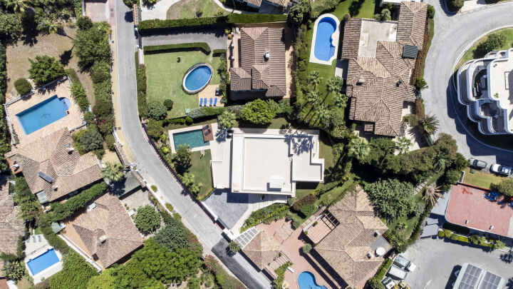 Guadalmina 19 - Stunning Villa Moments from Guadalmina Golf Club & the Beach