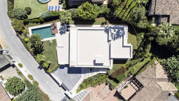 Guadalmina 19 - Stunning Villa Moments from Guadalmina Golf Club & the Beach
