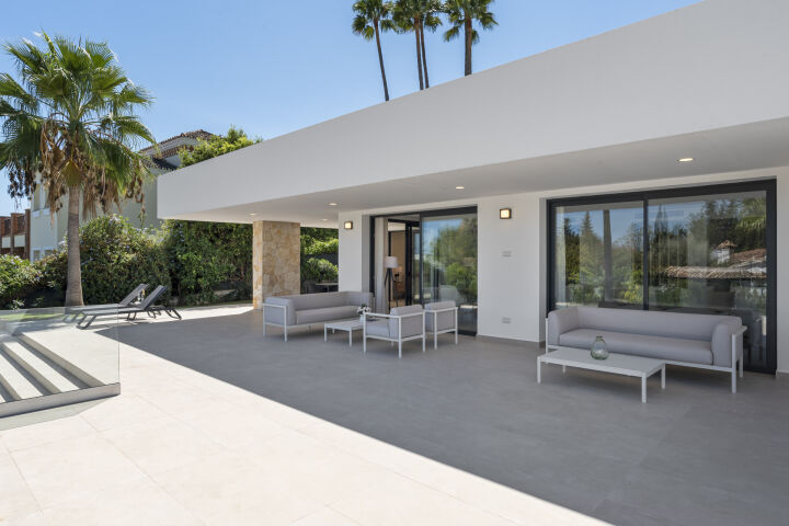 Guadalmina 19 - Stunning Villa Moments from Guadalmina Golf Club & the Beach